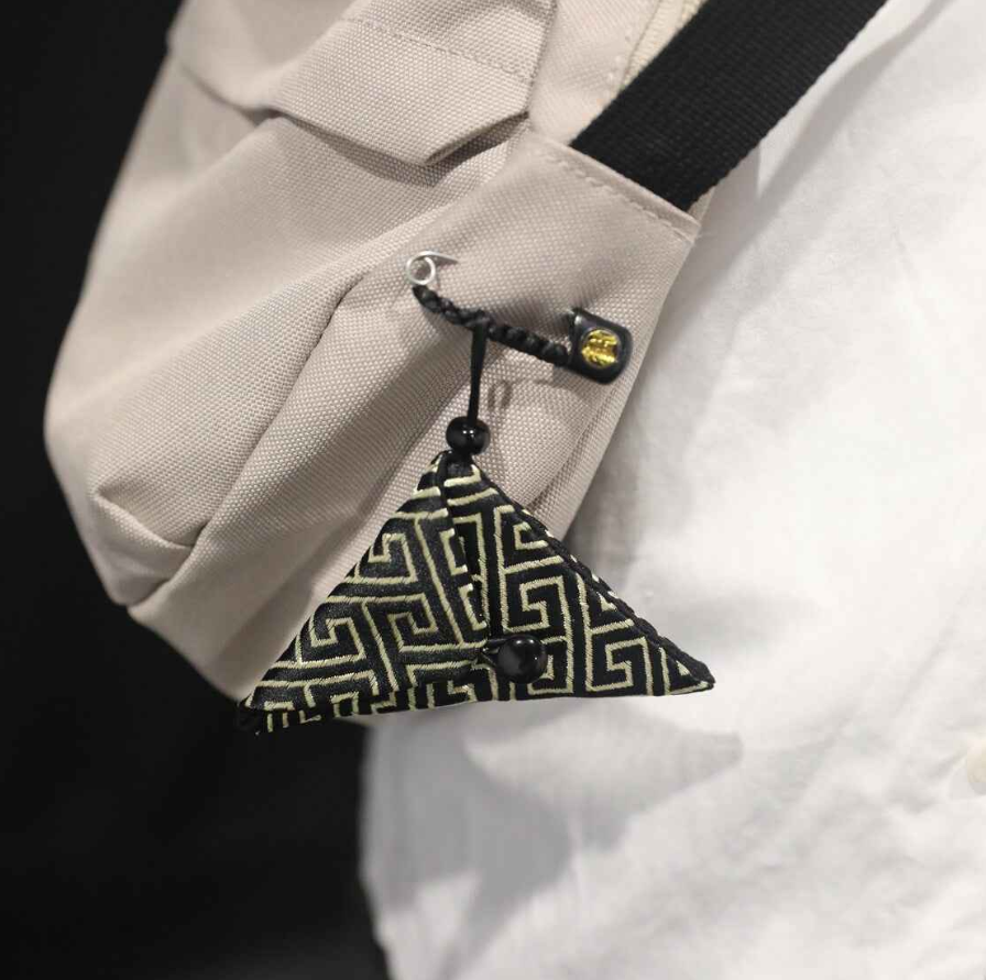 Wealth Attracting Fu(招财符 Zhaocai)