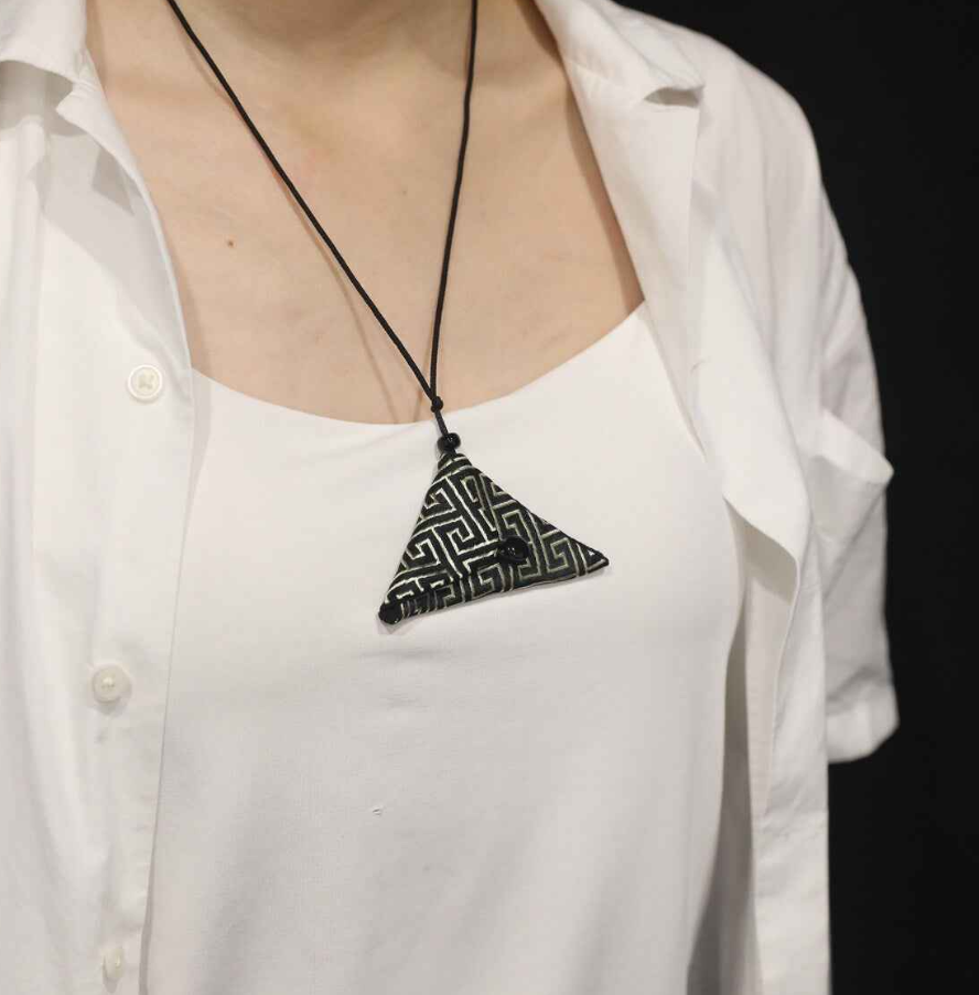 Wealth Attracting Fu(招财符 Zhaocai)