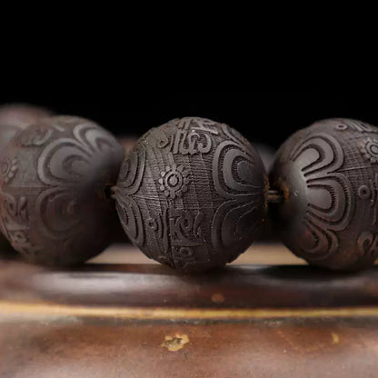 Lightning-struck peach wood carved bracelet
