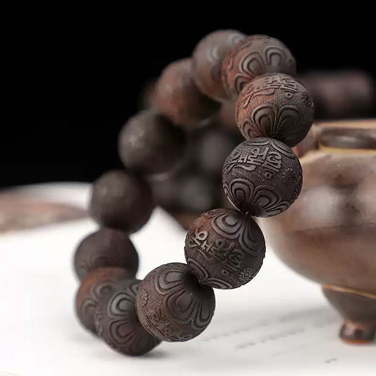 Lightning-struck peach wood carved bracelet